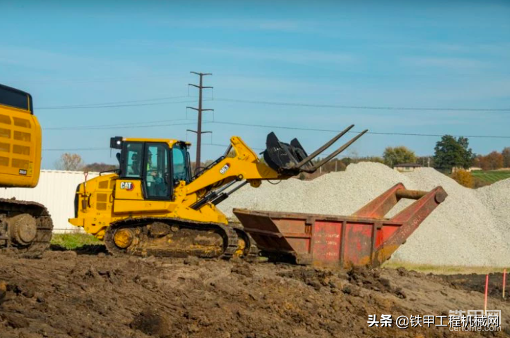 Cat 963履带式装载机全面解析，全新驾驶室，更大动力