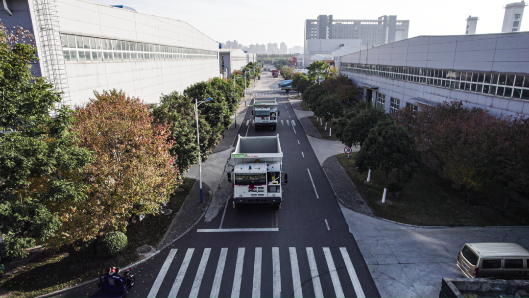 首批宇通纯电无人驾驶矿卡正式发运泰国