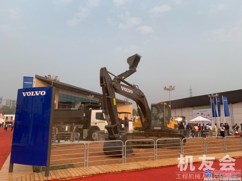 第五届印度国际工程机械、建材机械及工程车辆展览会(Bauma Conexpo India 2018)隆重开幕