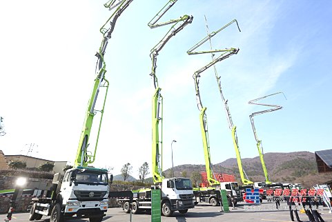 中联重科混凝土机械全国巡展登陆南京 智能产品获点赞